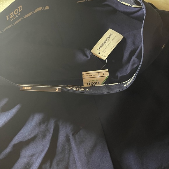Izod Swingflex Skort Sz 2 - Picture 4 of 8